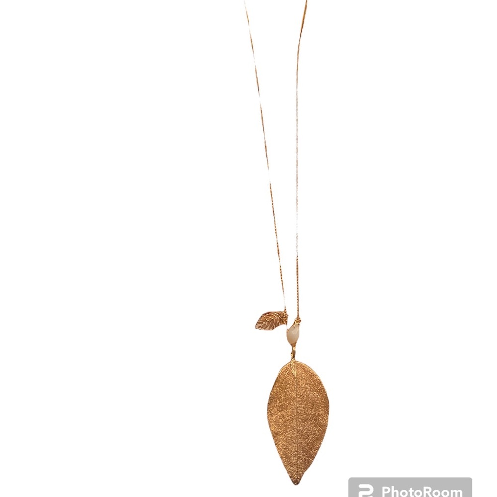 Gold Tone Leaf Pendant w Crystal w/ Long Gold Chain - Lauren Conrad